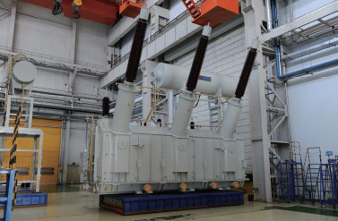In-plant transformer transporting hovercraft