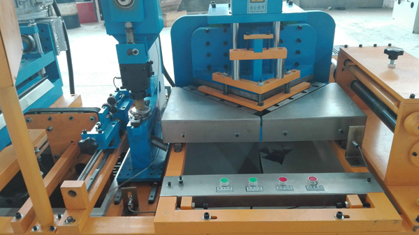 Compact Full Automatic Step-lap Transformer Core Cutting Machine