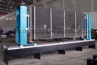 Flange welding rack